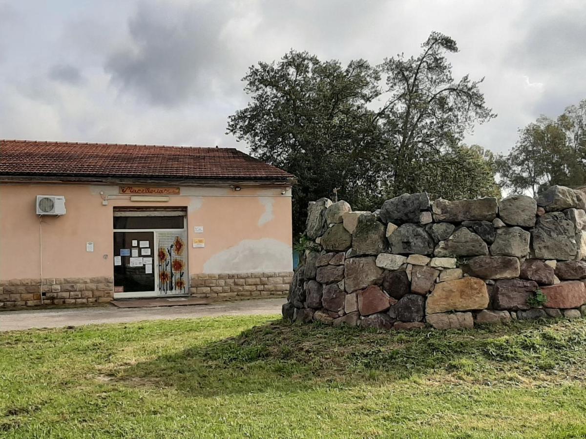 Agriturismo Agrifoglio San Giovanni Suergiu Exterior photo
