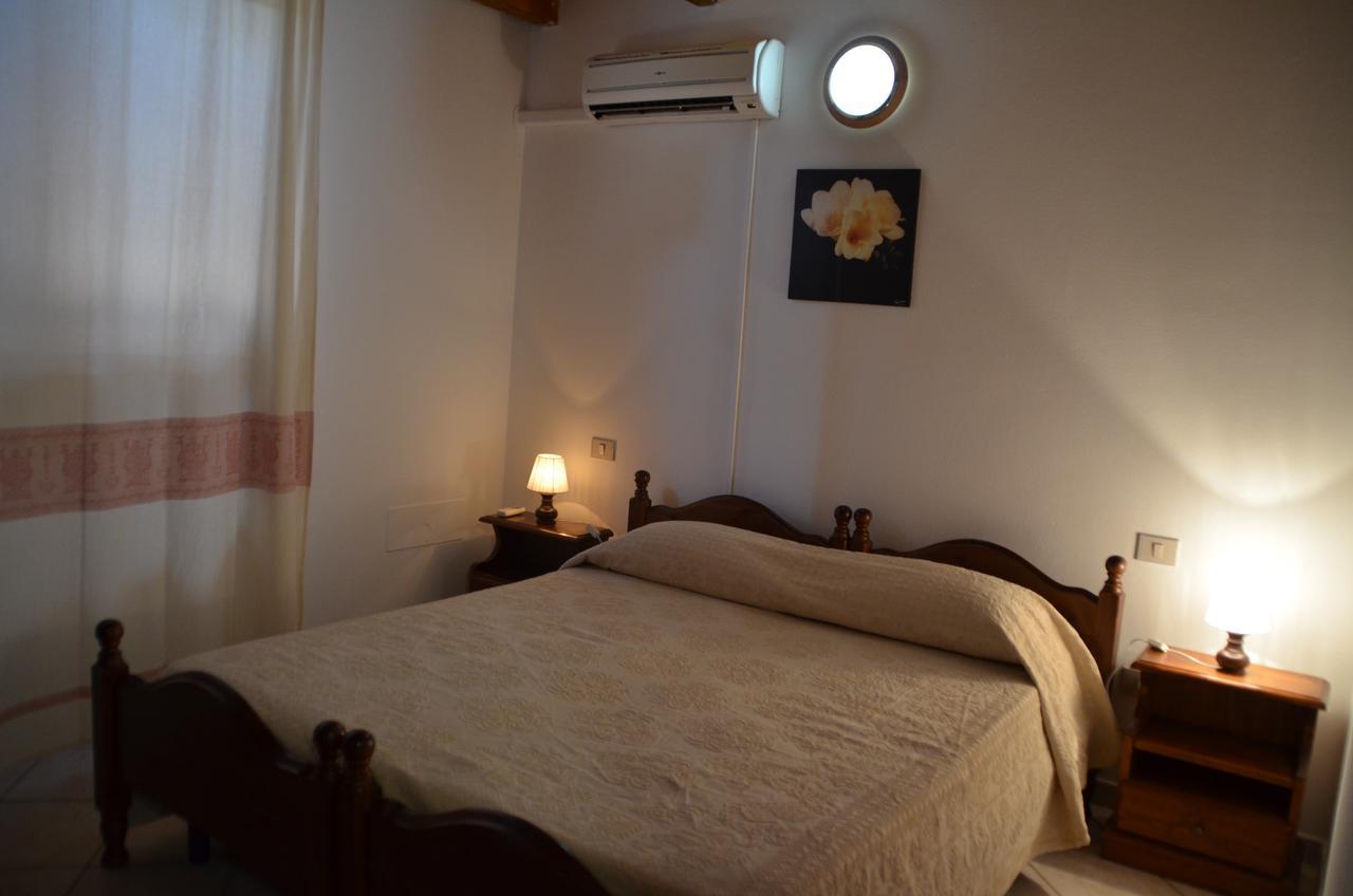 Agriturismo Agrifoglio San Giovanni Suergiu Exterior photo